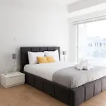 Apartment Deluxe Downtown With Spacious Balcony Nicosia