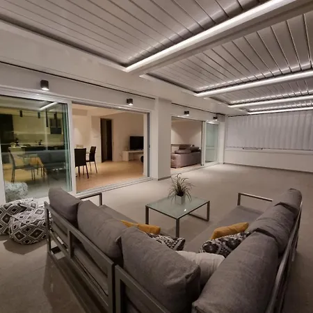 Apartamento Deluxe Downtown With Spacious Balcony *