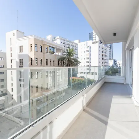 Apartamento Deluxe Downtown With Spacious Balcony *